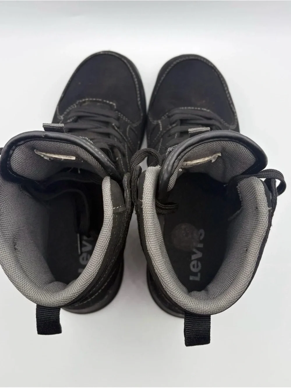 Levi's Kids Black High-Top Boots with Contrast Stitching